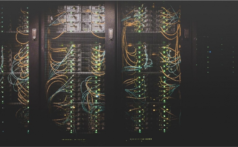 Data centers têm de se “transformar rapidamente para se manter na vanguarda”